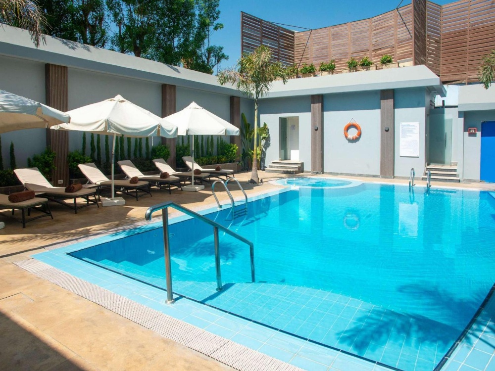 Hotel Novotel Cairo El Borg